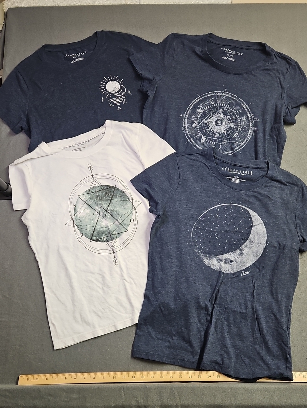 Aeropostale Juniors Celestial Graphic Tee Pack - Navy & White